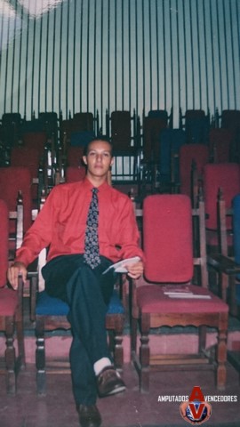 valdemir mendes jovem