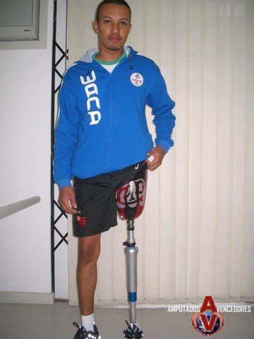 valdemir mendes protese