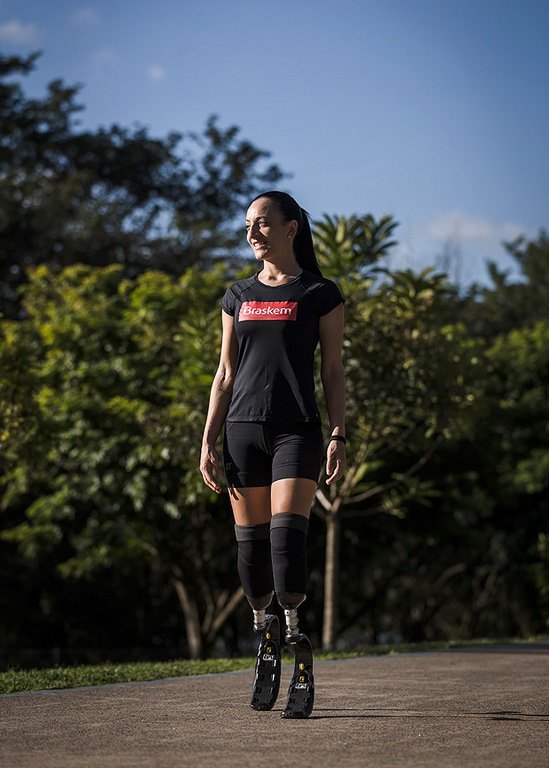 adriele silva atleta ironman